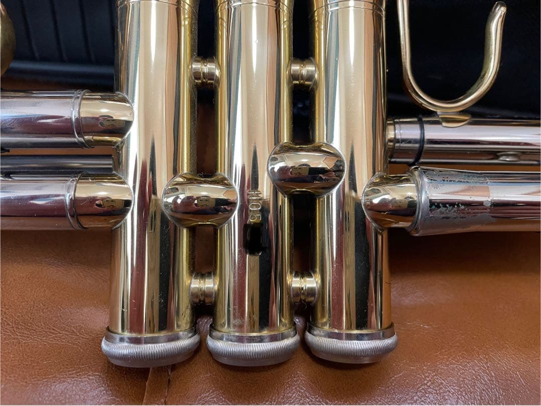 トランペット　JUPITER812R 純正ケース付　希少　ジュピター