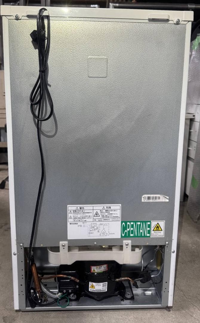 ヤマダセレクト ノンフロン冷凍冷蔵庫 YRZ-C09H1 2022年製 87L