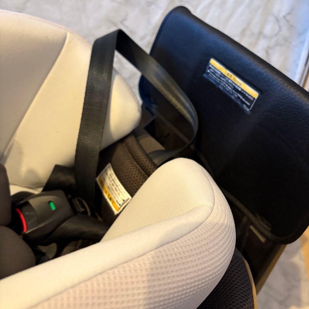 【美品】Combi クルムーヴ スマート ISOFIX エッグショック グレー