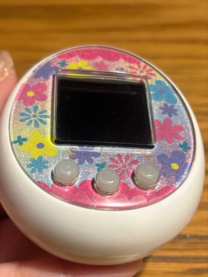 値下げ中！たまごっちみーつ ぱすてる ホワイト