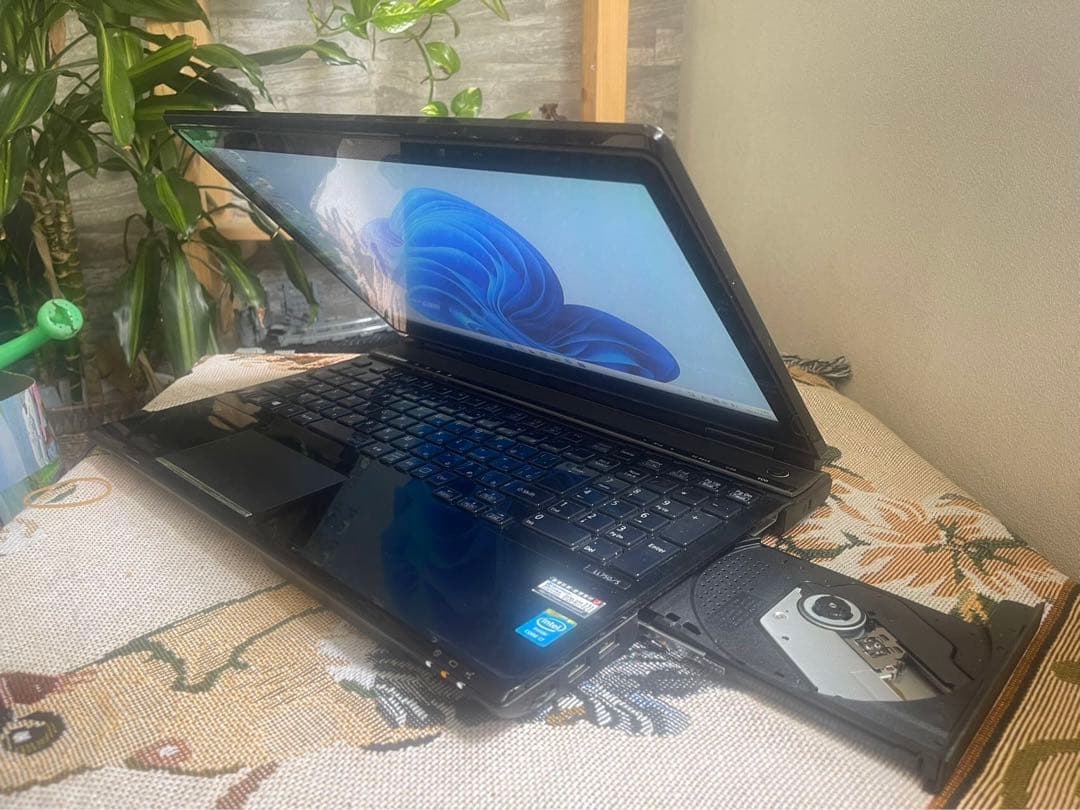 【NEC 】 ノ-トパソコン 第4世代 Core i7 Windows11