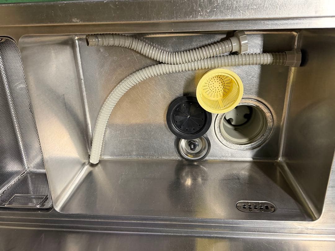 マルゼン左側ソルイドシンクゴミ籠付き 1100x650x810(+150)