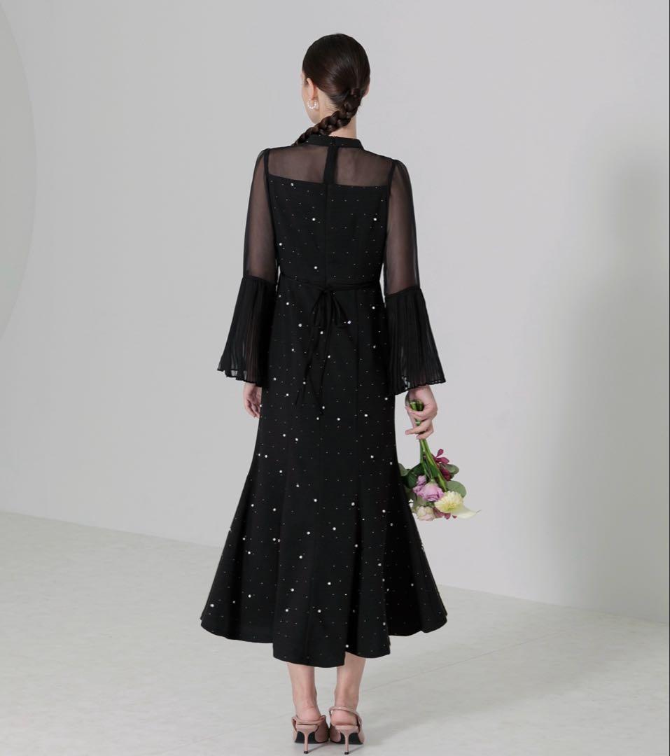 lejaフレアスリーブ ビーズ装飾 黒ドレス Sサイズ