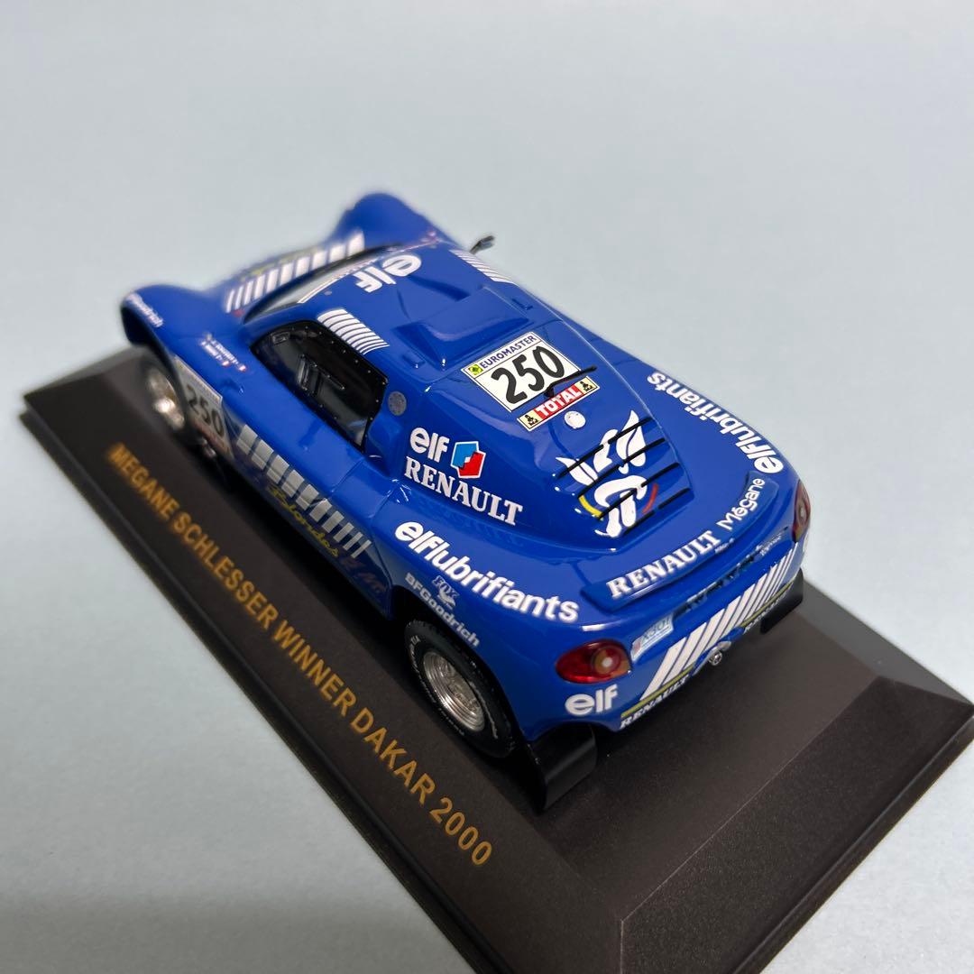 ixo•1/43•シュレッサー ルノー メガーヌ•パリダカ2000優勝車