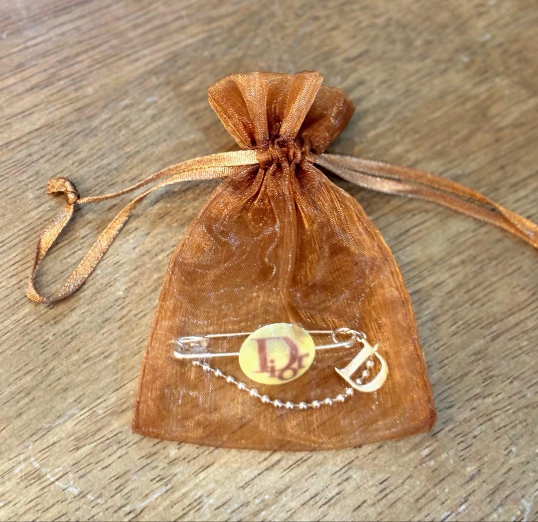 【Christian Dior】 ブローチ ガリアーノ期ドーリーシリーズ