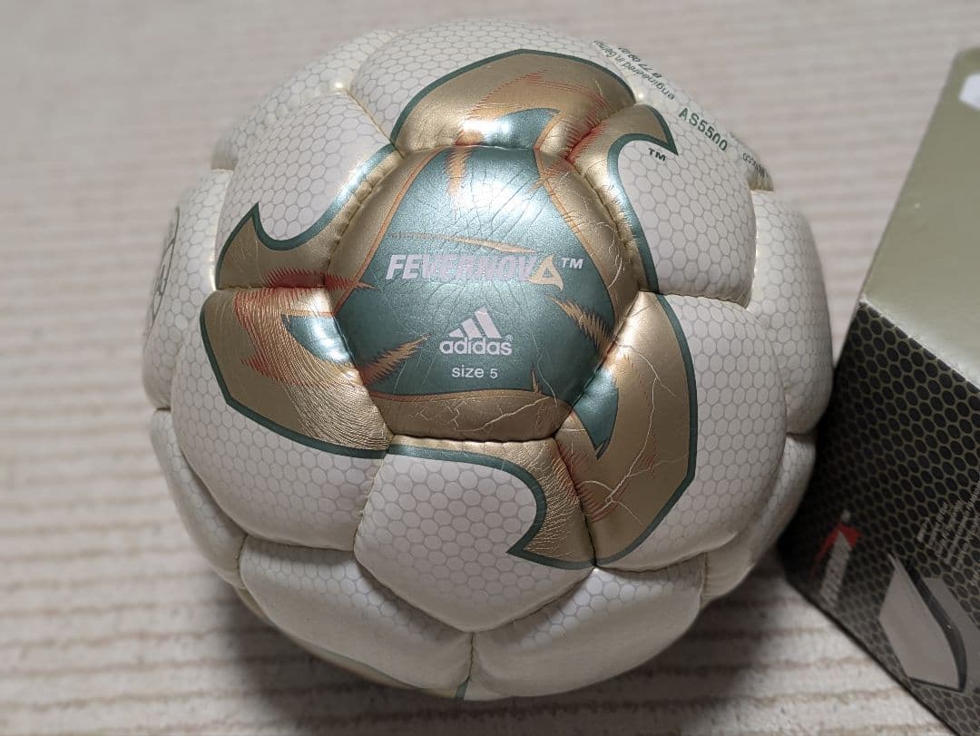 adidas 2002FIFAワールドカップKOREA/JAPAN 公式試合球