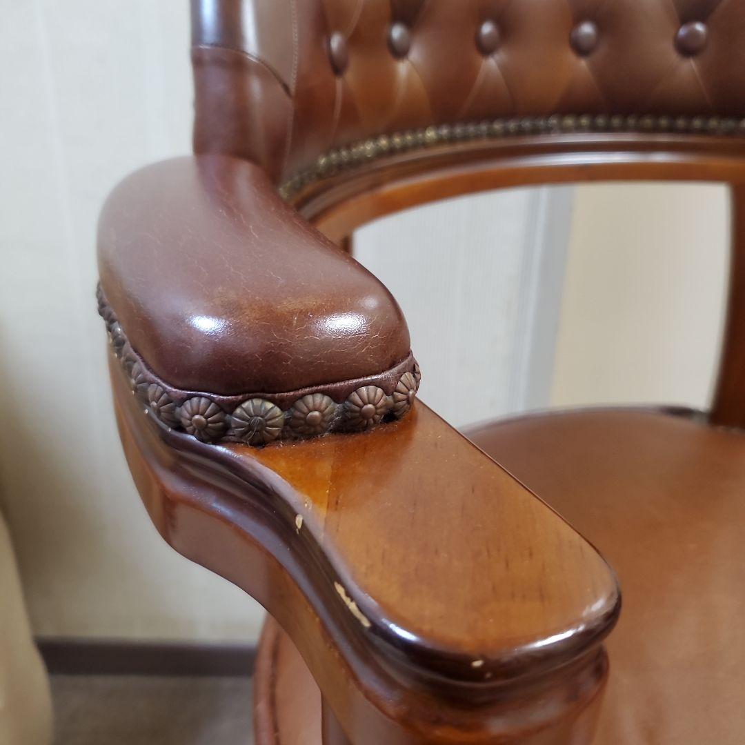 大幅値下げ！【稀少】イタリア製　アンティークチェア　回転式