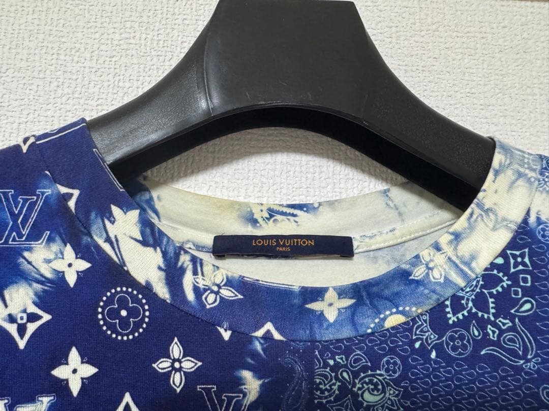 ルイヴィトン バンダナモノグラム Tシャツ 白 青 メンズ XL