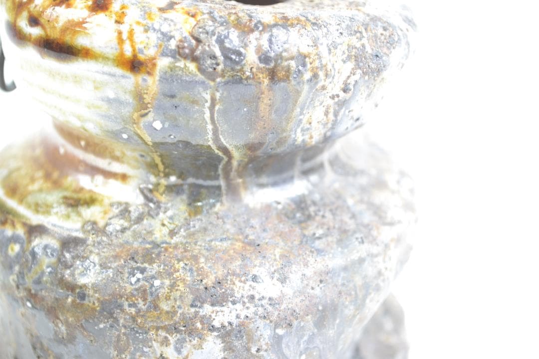 茶道具　大徳寺管長　小田　雪窓師書付　信楽焼　ウズクマル花入　楽入造