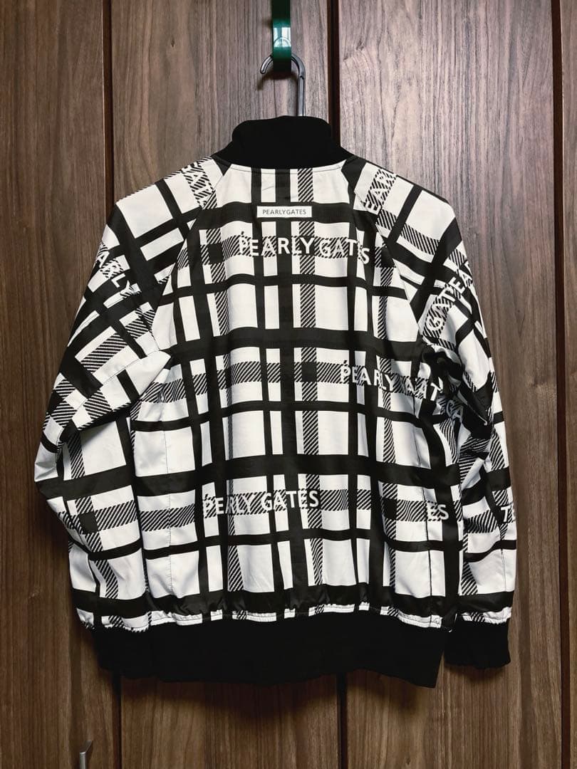 お値下げ　美品　パーリーゲイツ レディース　蓄熱ジャケット