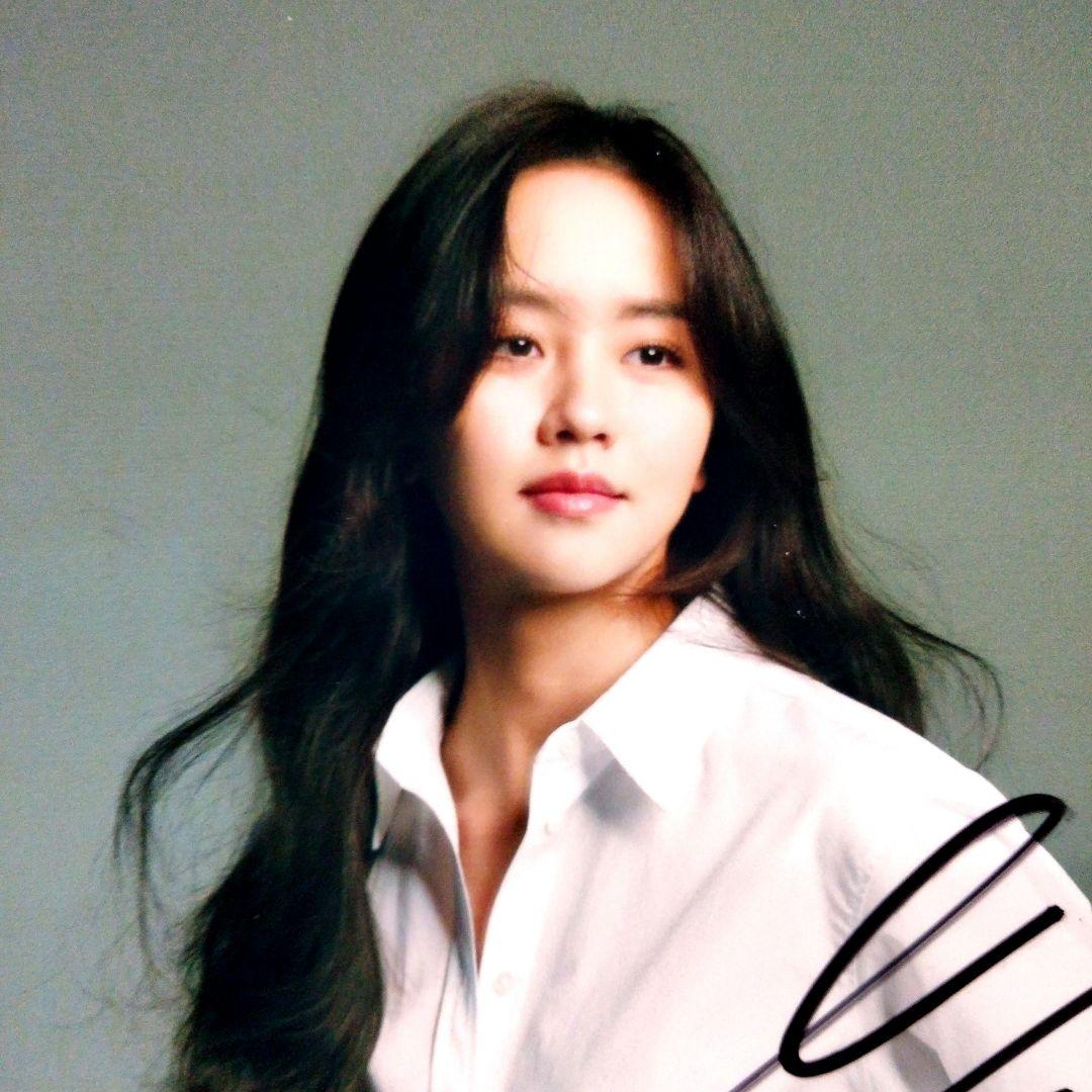 キム・ソヒョン直筆サイン入り2Lサイズ写真…Kim So-hyun