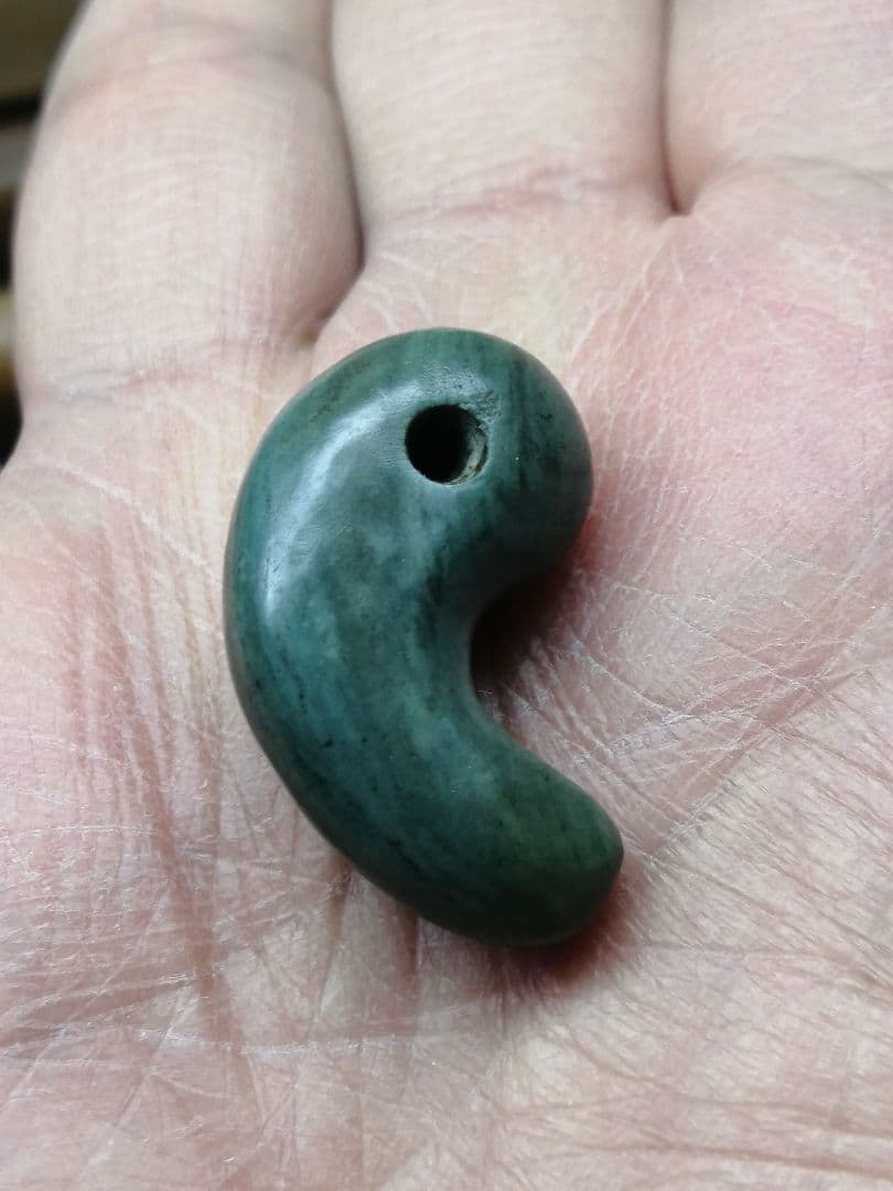 ★超貴重　古墳期『出雲石勾玉』出土品。本物。本物の古代勾玉です。
