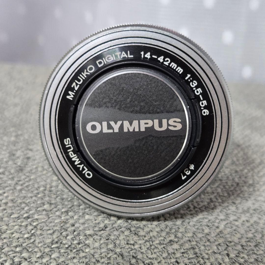 OLYMPUS PEN E-PL9ホワイト ミラーレスカメラ