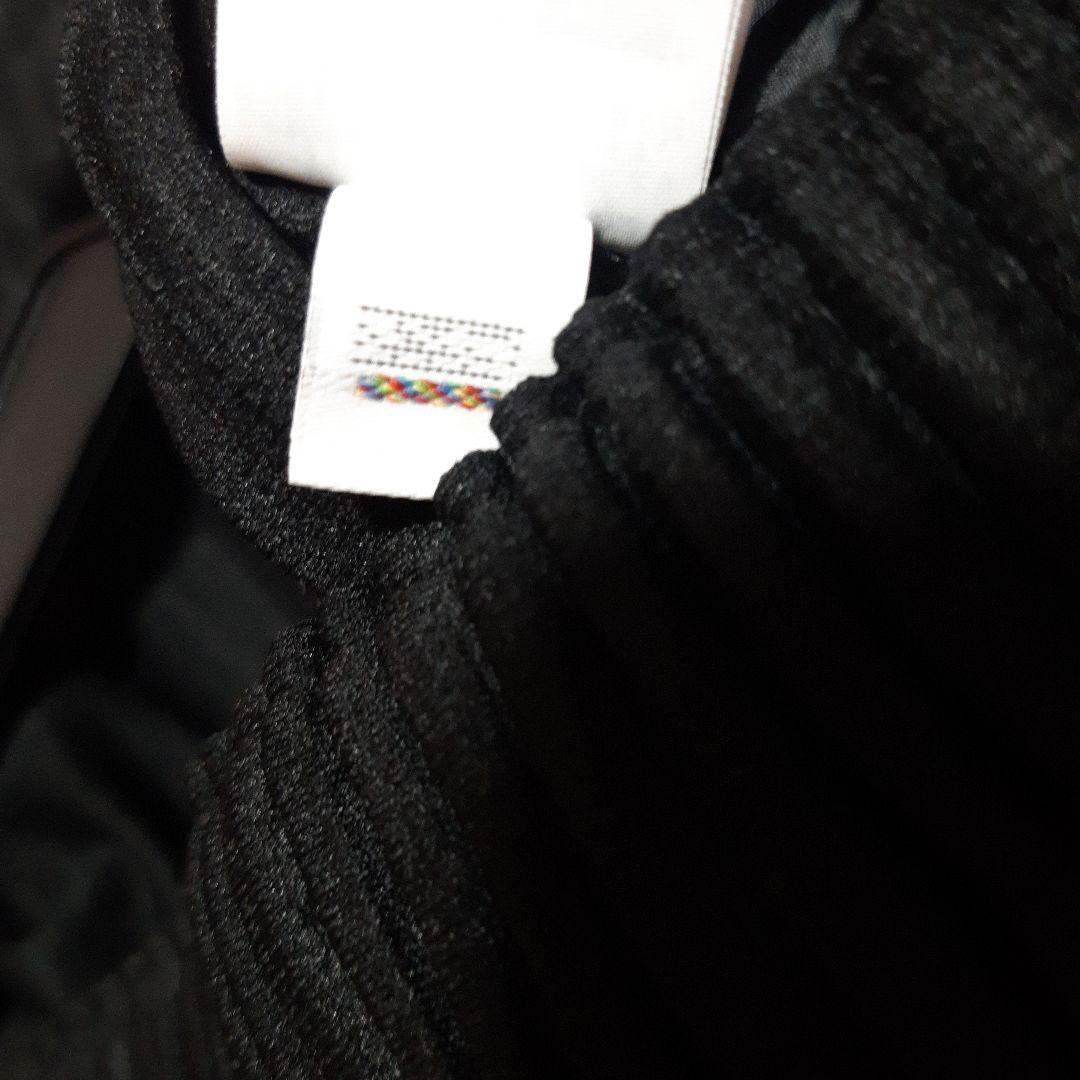 オムプリッセ　イッセイミヤケ　プリーツパンツ