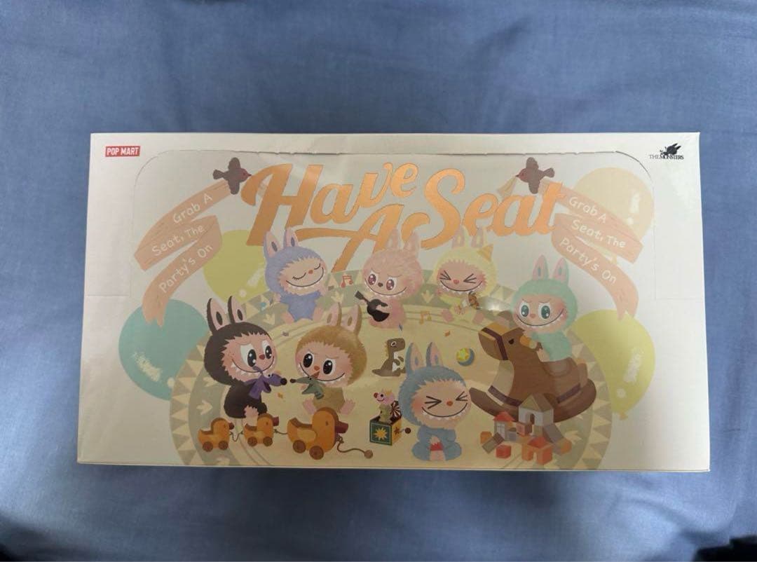 LABUBU THE MONSTERS Have a Seat ぬいぐるみ