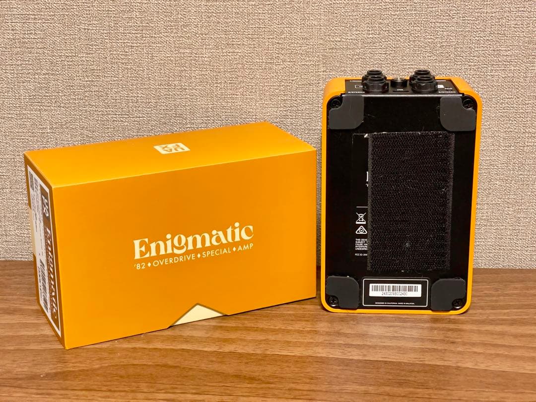 ギター UAFX Enigmatic '82