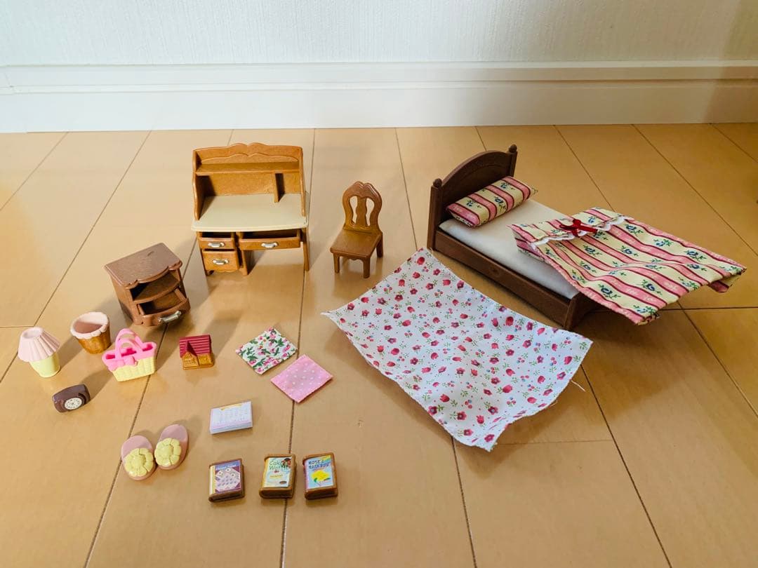 シルバニアファミリー　あかりの灯る大きなお家と家具セット