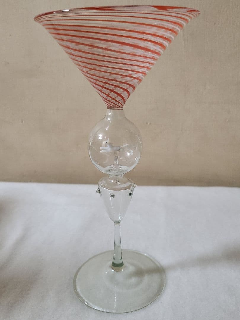 アンティークオーストリアビミニ工房によるフィギュア入りグラス　白馬