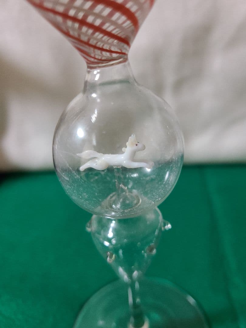 アンティークオーストリアビミニ工房によるフィギュア入りグラス　白馬