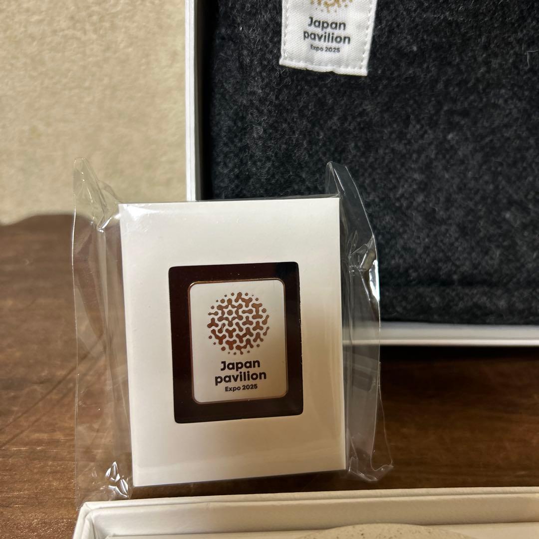 EXPO大阪・関西万博2025 VIP ピンバッジ　コースター　ポーチ　4点