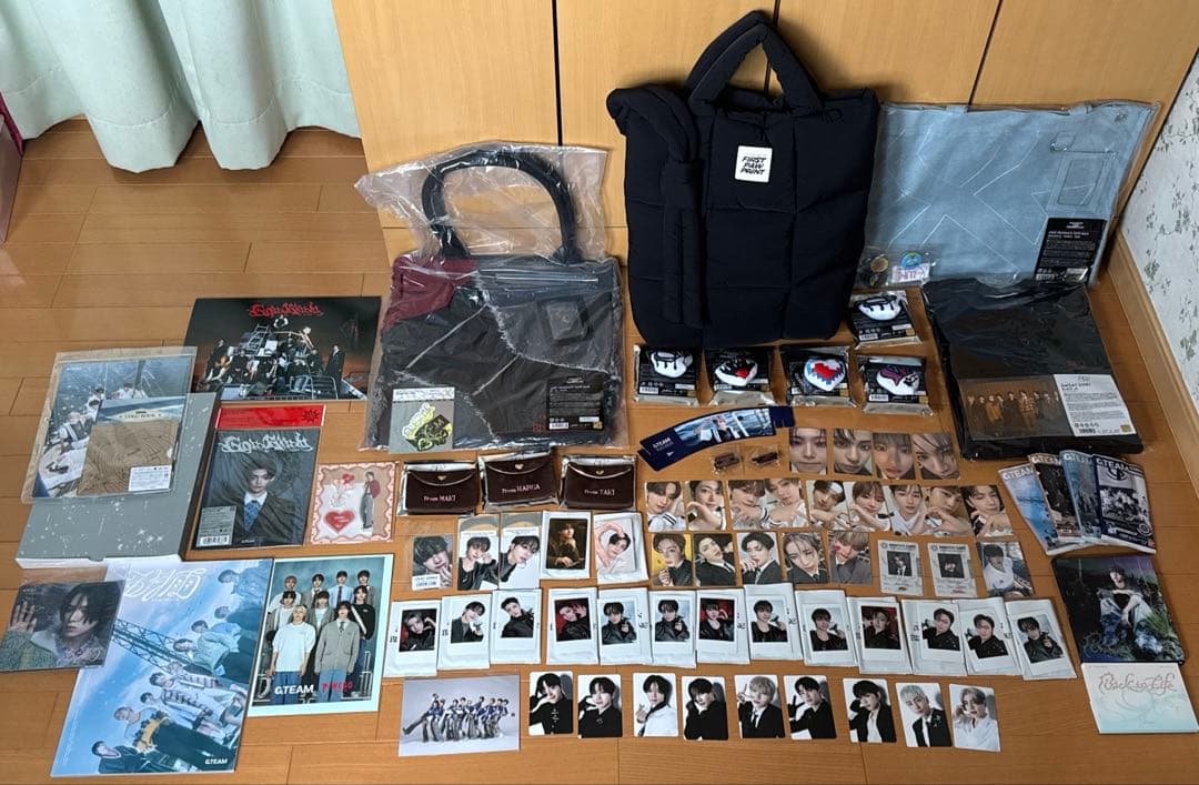 &TEAMトレカ59枚&CD、アクスタ、BAG、ツアー&ファンミグッズ　送料込