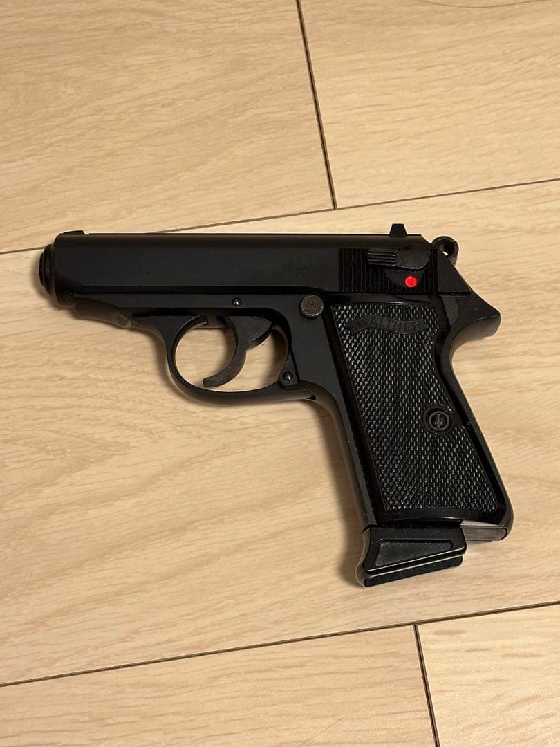 マルゼン ワルサー ニュー PPK/S ブラックモデル 18歳以上 ガス