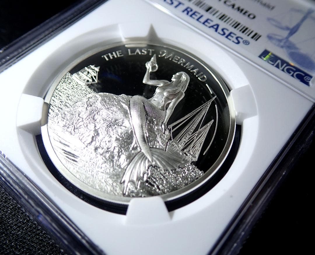 神秘的な美しさ 最後のマーメイド 人魚姫 最高鑑定 銀貨 PF70 NGC