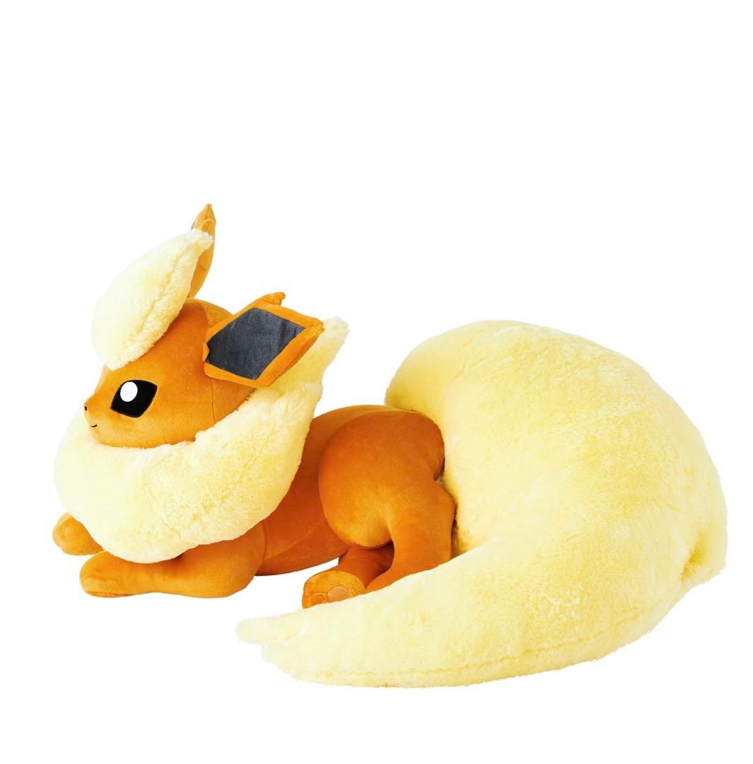 等身大　ブースター　ねそべり　ぬいぐるみ