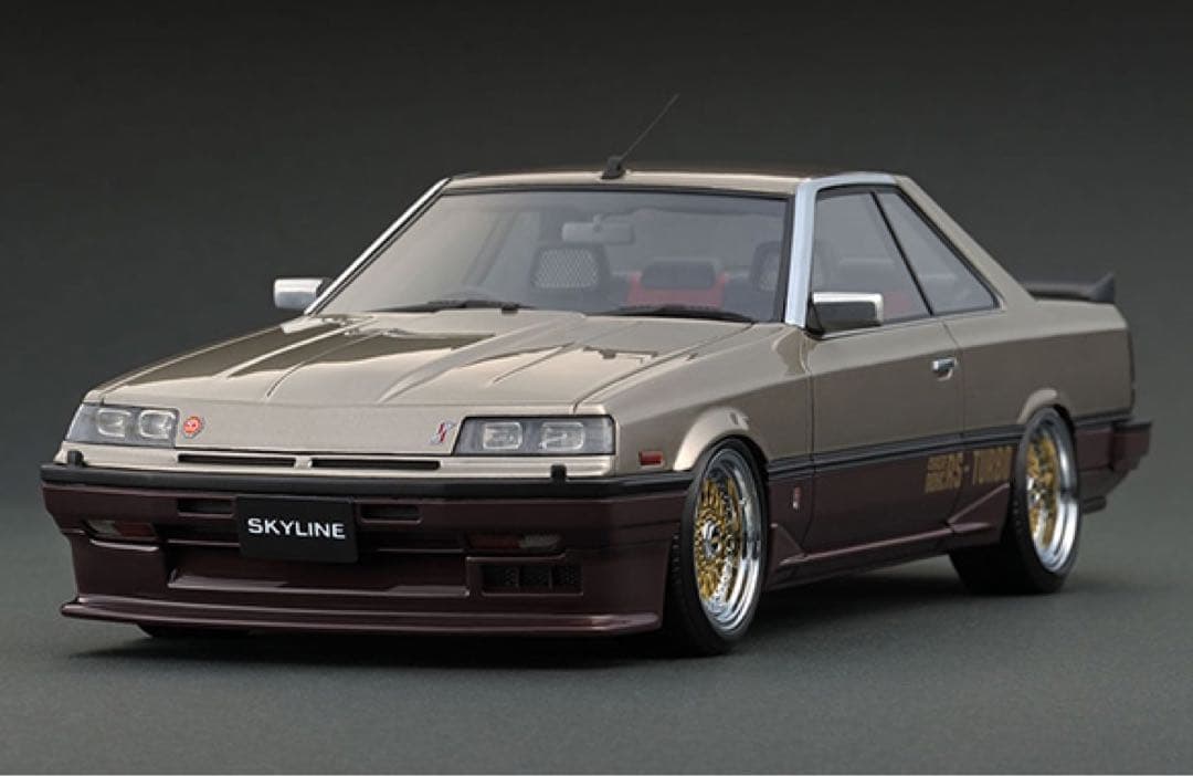 イグニッションモデル IG0993 1/18 日産 スカイライン R30