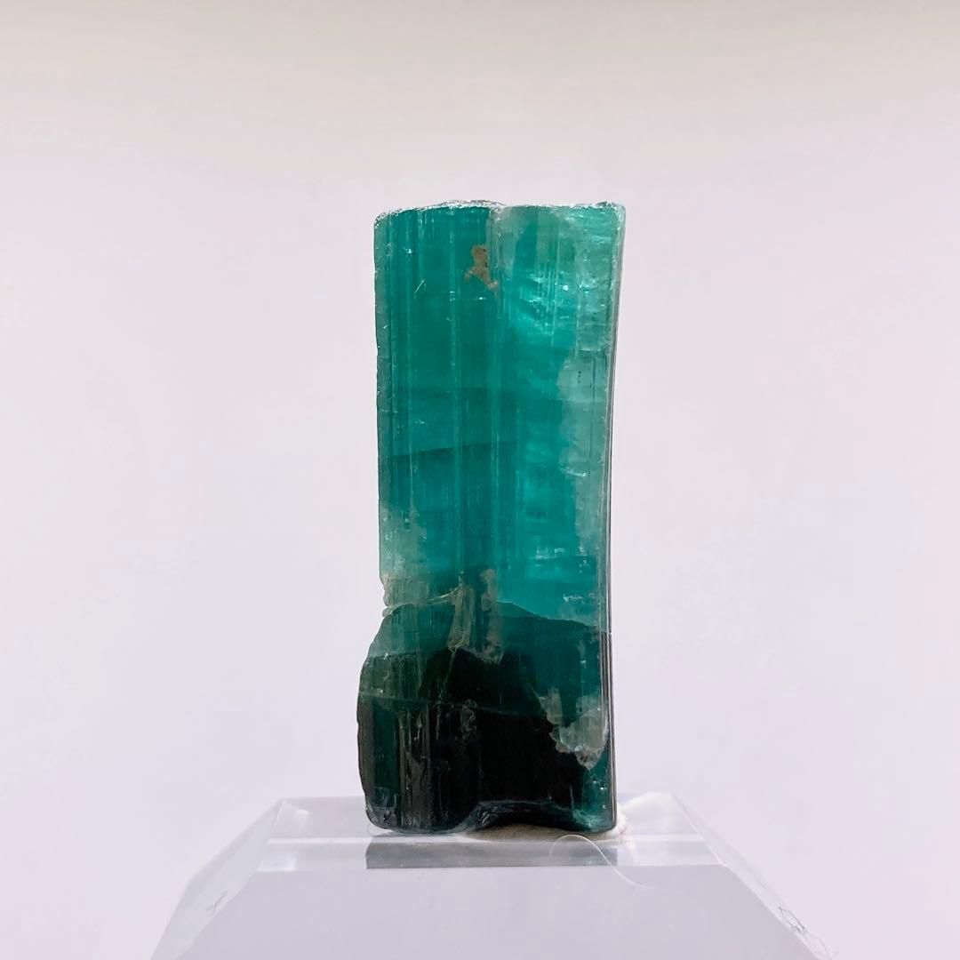 『インディゴライト』　トルマリン　原石　鉱物標本　天然石　109