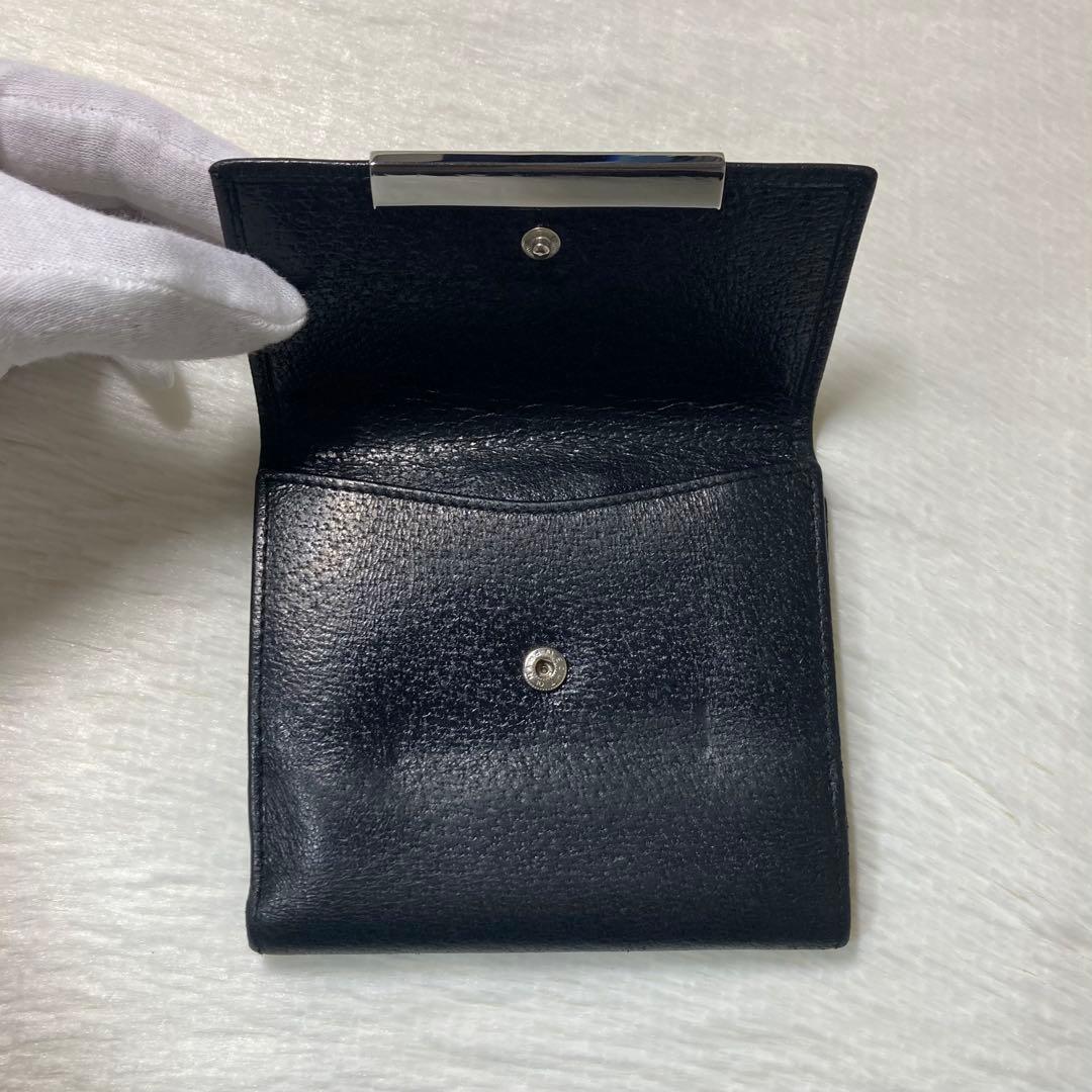 早い者勝ち　即売　GUCCI グッチ　シルバー金具　レザー　折り財布　黒　ホック