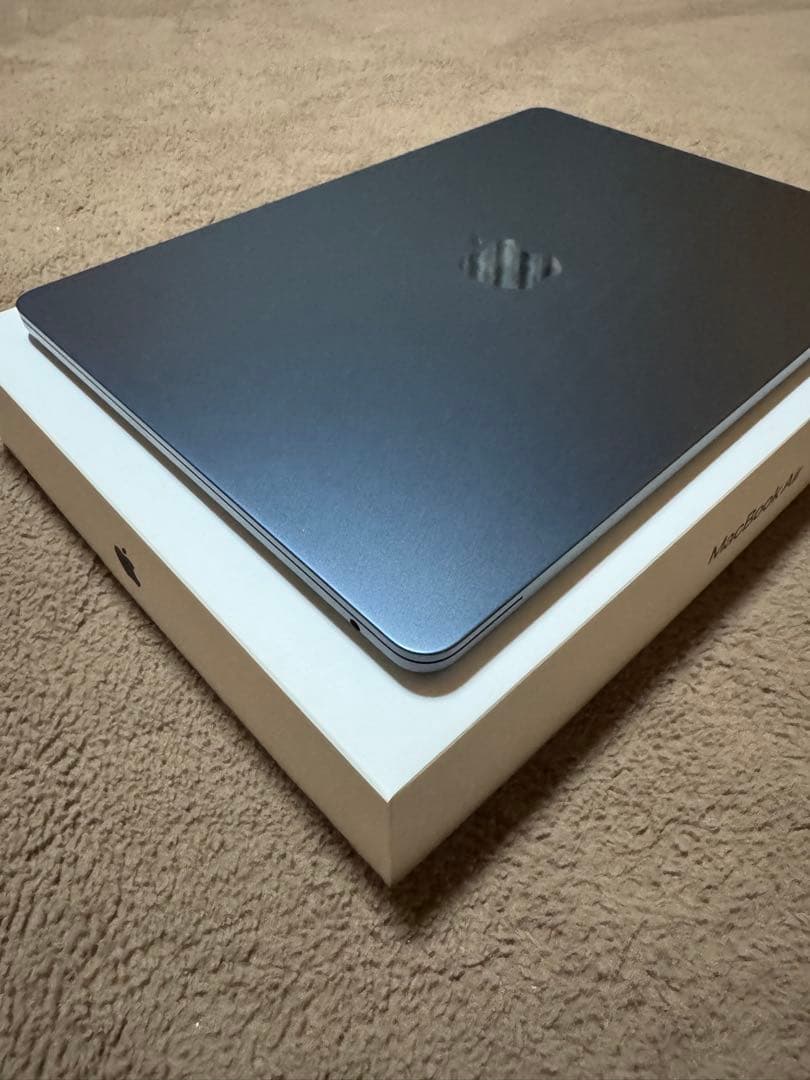 【ほぼ未使用】MacBook AirM3 バッテリー100%