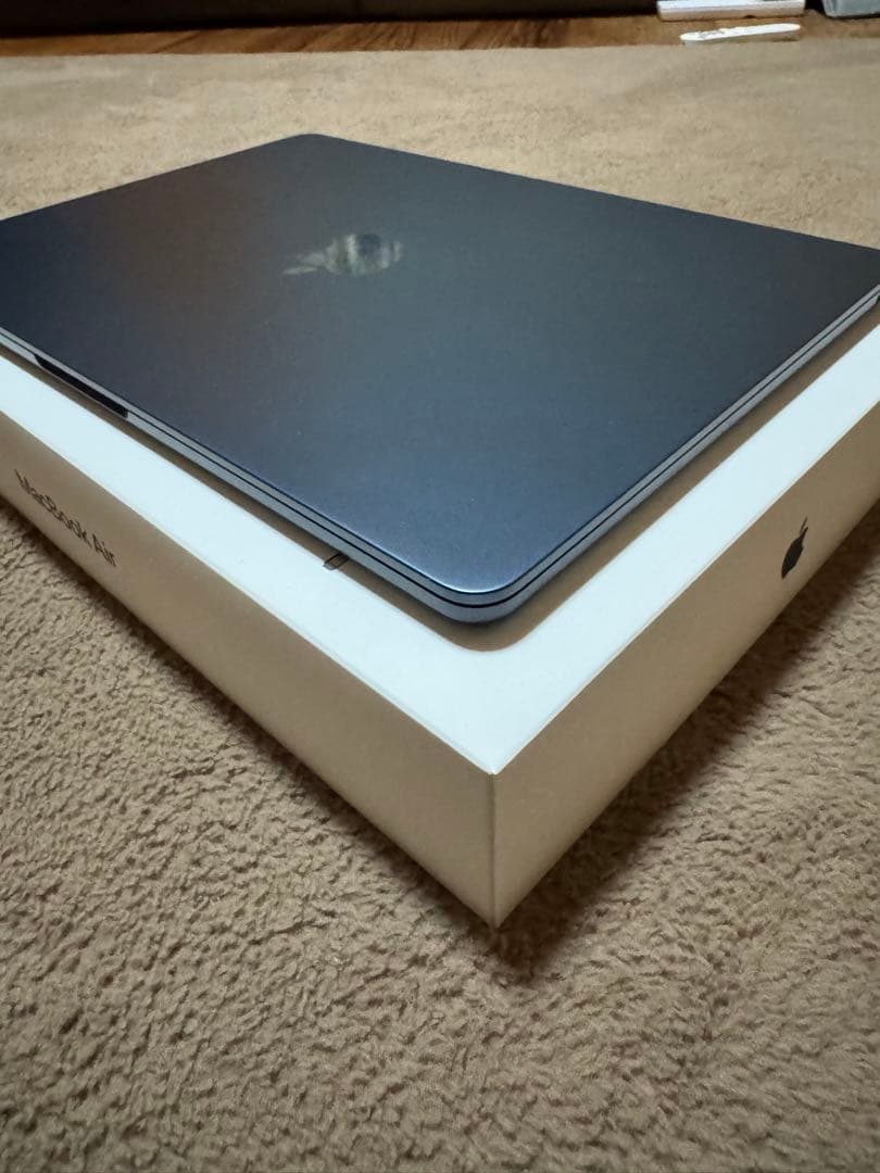 【ほぼ未使用】MacBook AirM3 バッテリー100%