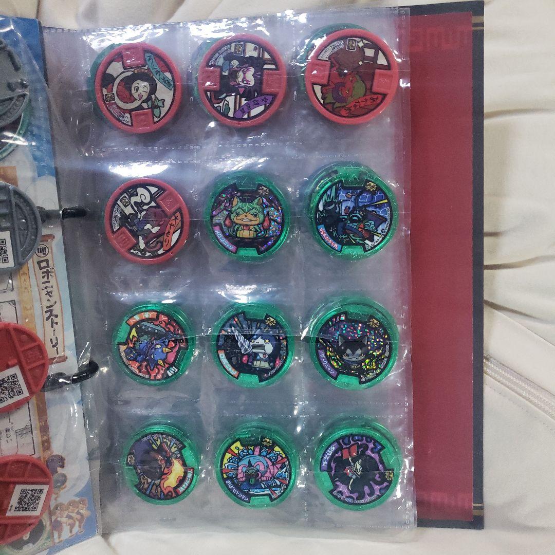 妖怪ウォッチメダルケース　メダル