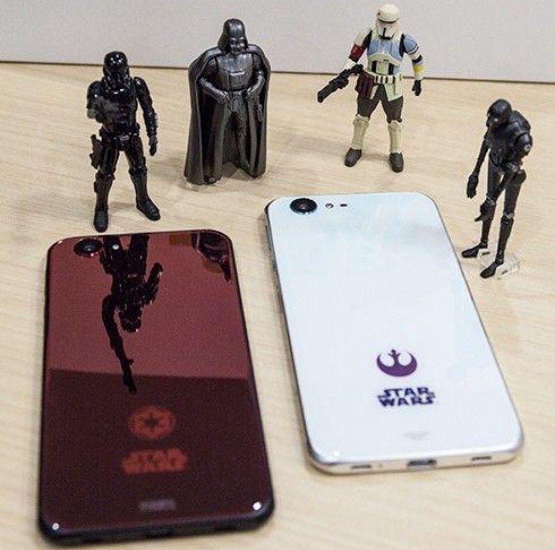 AQUOS Androidソフトバンク限定スターウォーズ/White＋Black