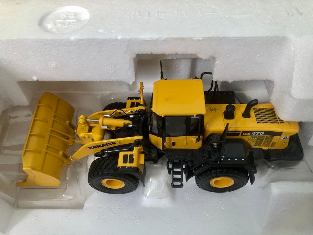 コマツKOMATSU WA470 ホイールローダー1/50新品未使用品✨
