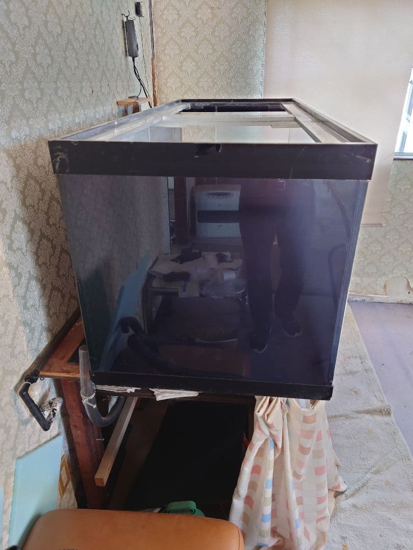 アクリル大型水槽1500x600x600