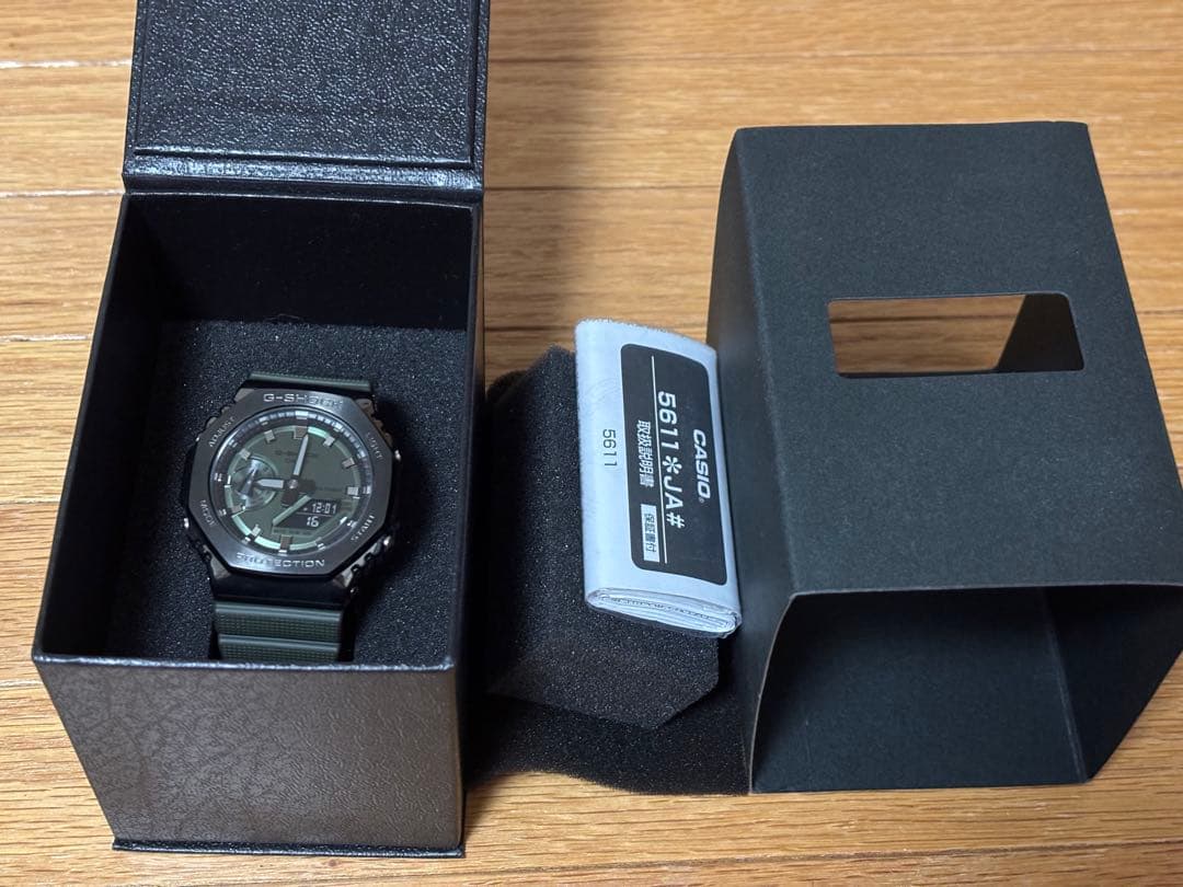 ニ*ン様 CASIO G-SHOCK GM-2100B グリーン