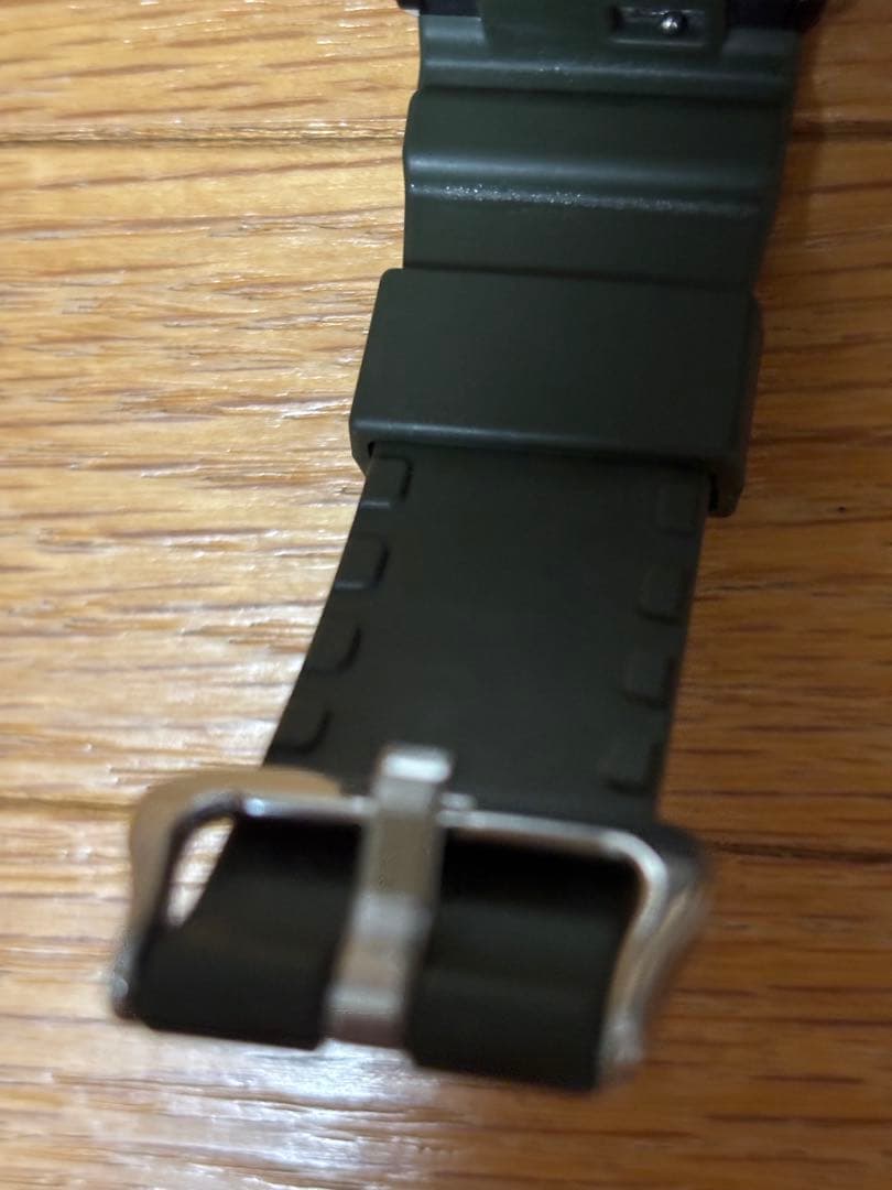 ニ*ン様 CASIO G-SHOCK GM-2100B グリーン