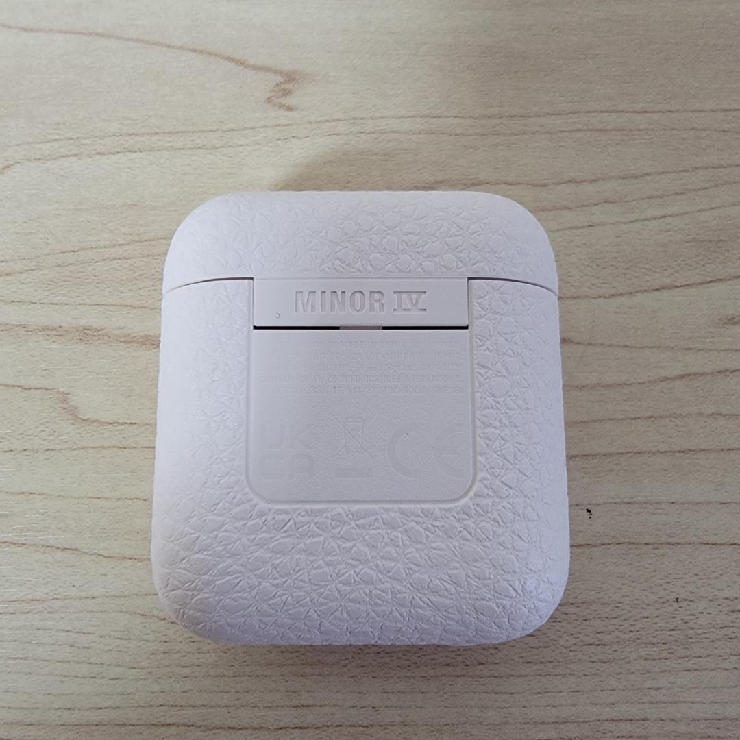 【ほぼ新品】Marshall MINOR IV Cream