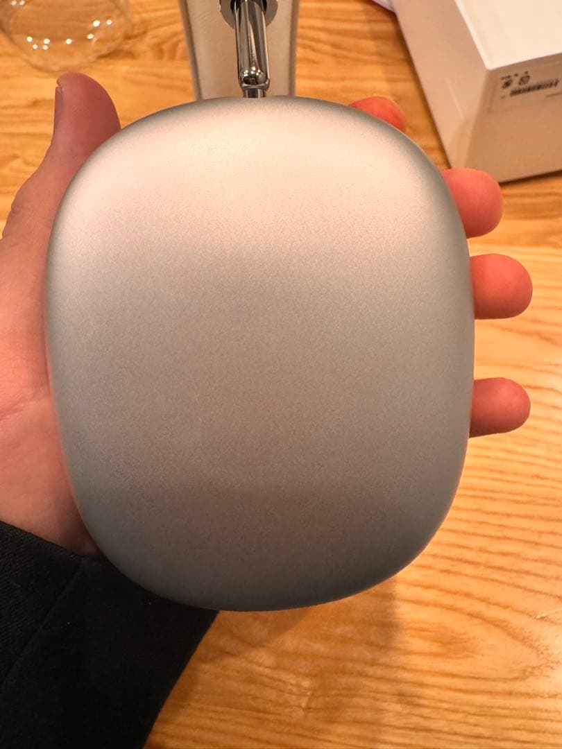 AirPods Max シルバー（クリアカバー付き）