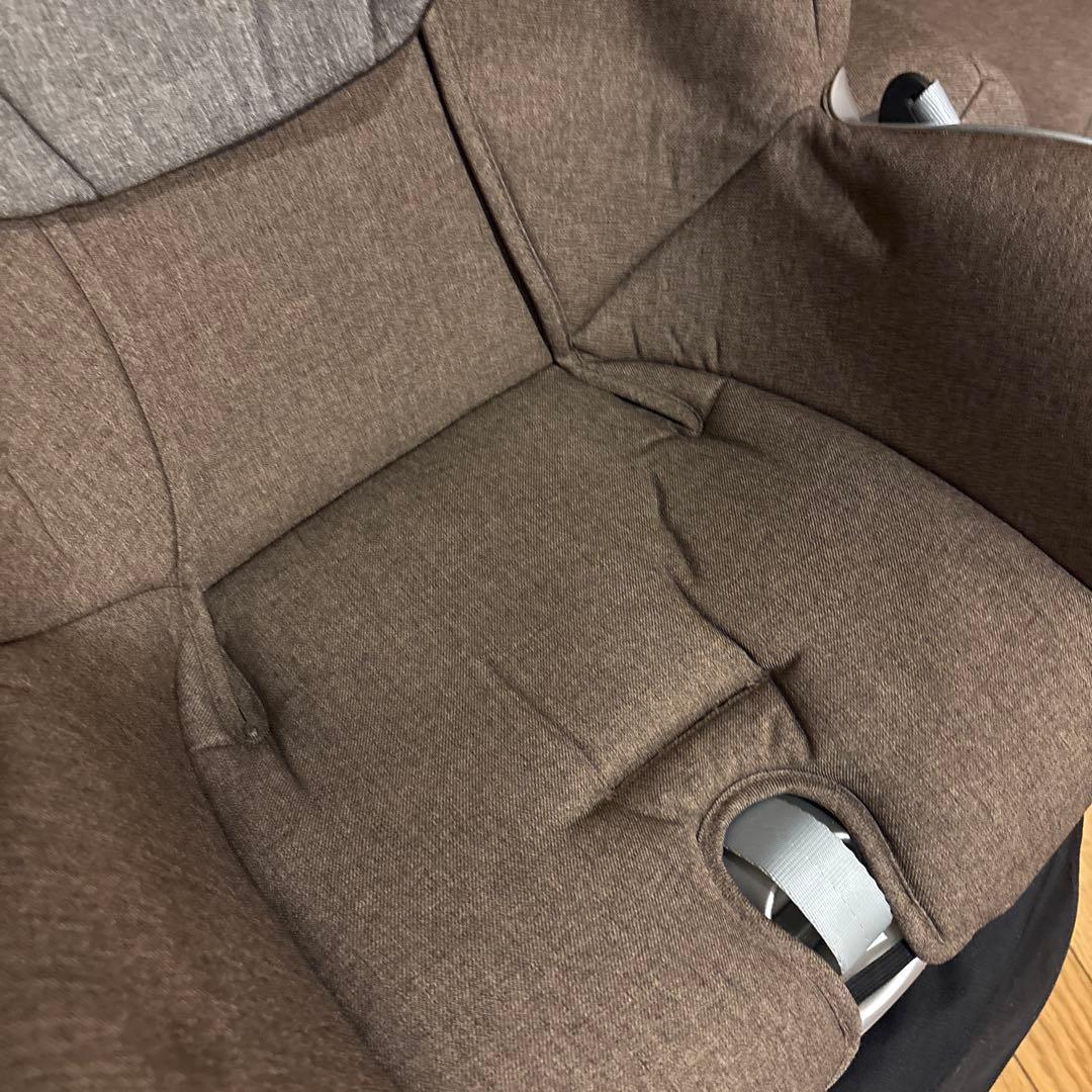 Cybex 車用チャイルドシート グレー