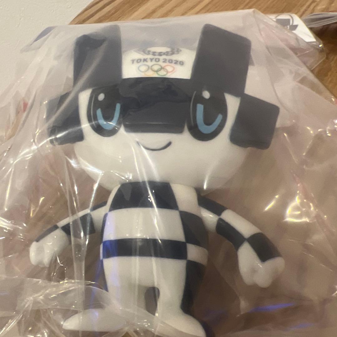ミライトワ　ソメイティ　tokyo2020 ソフビ　オリンピック　限定