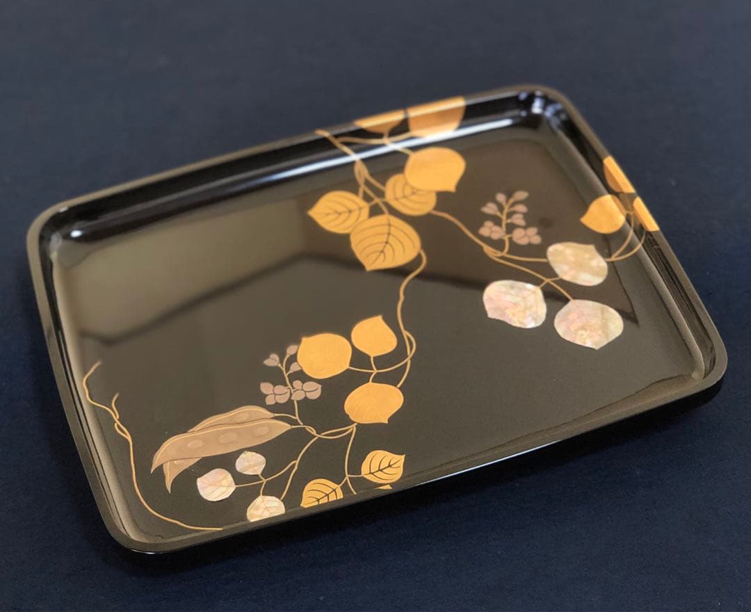 割引❗️《R》豆蒔絵 螺鈿 蝋色 進物盆 漆匠 鈴木 表朔 共箱 250820G1