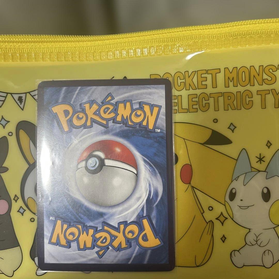 ポケモンカード 皮卡丘 ピカチュウ