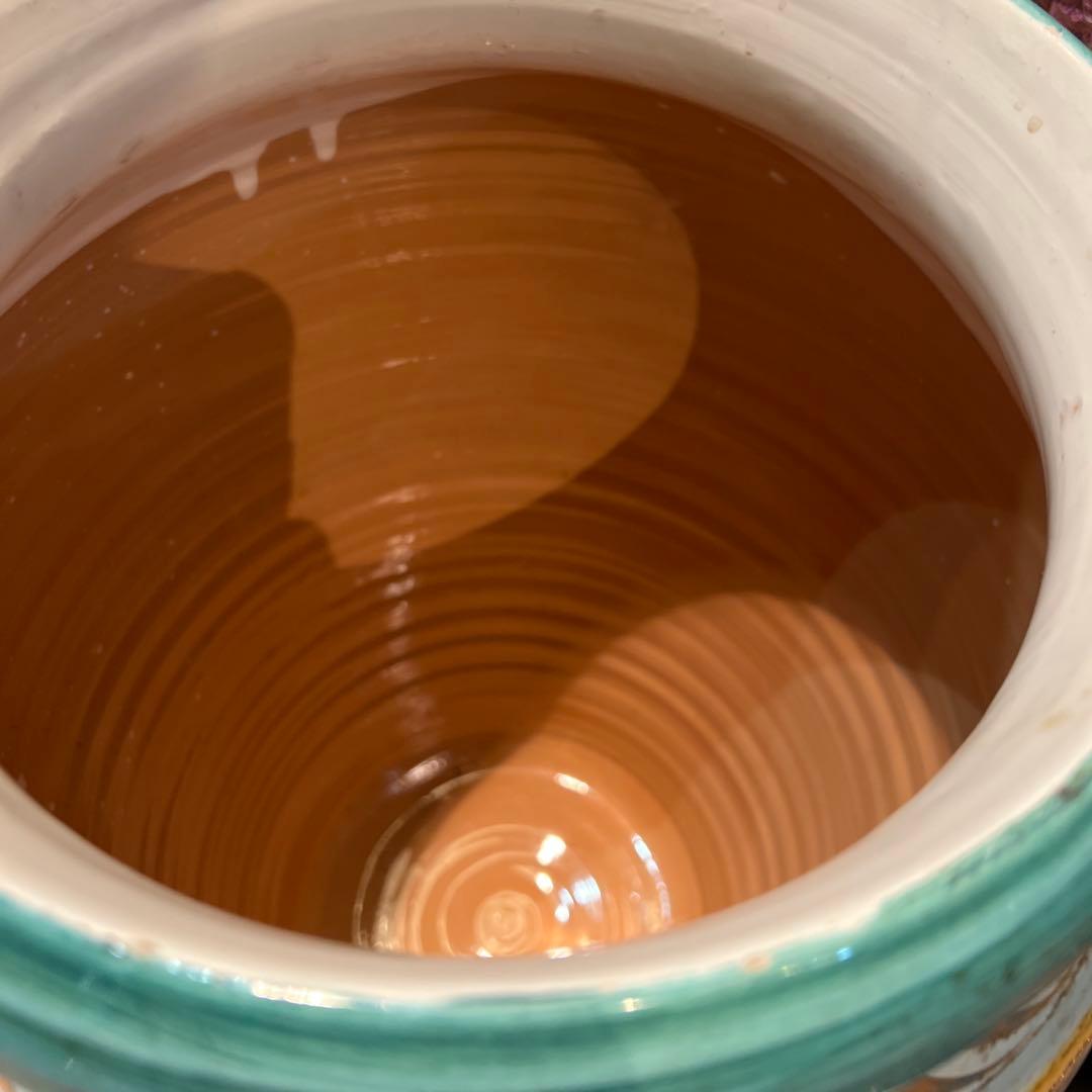 花柄装飾の陶器