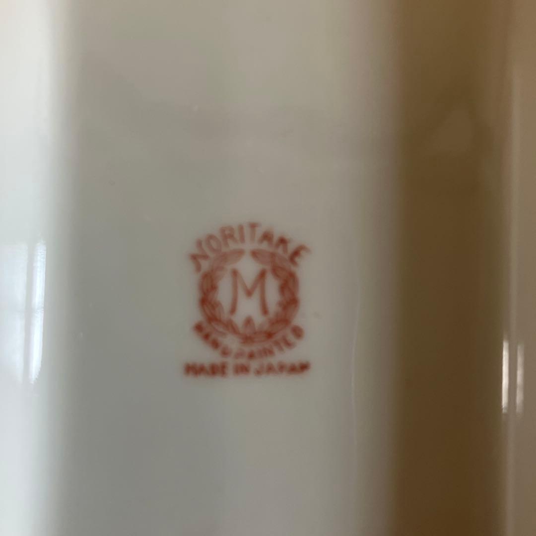 2. オールドノリタケ　蓋つき小物入れ