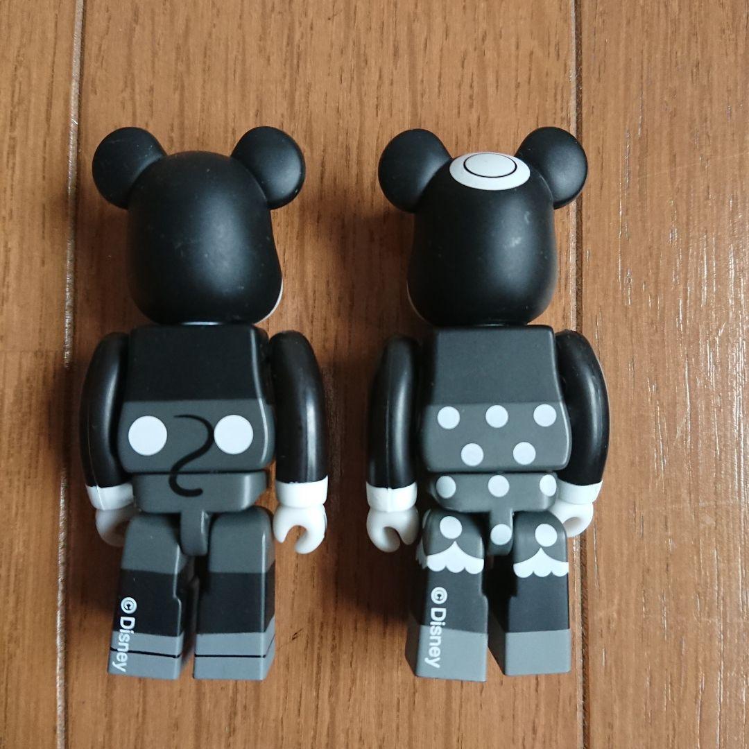 ベアブリック　モノクロ　ミッキー　ミニー