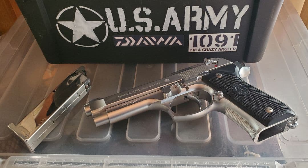 【KSC 】ベレッタM9 ガスガン