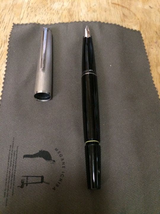 ■  モンブラン社製：No.225  万年筆